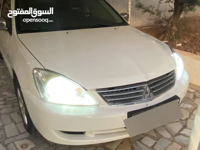 ميتسوبيشي لانسر 2013