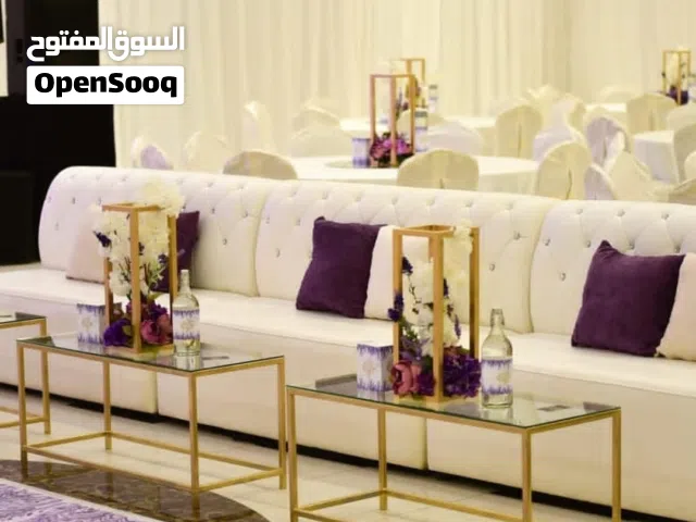 كوشات 16 كوشه لذر ابيض نضيف وبحاله ممتازه