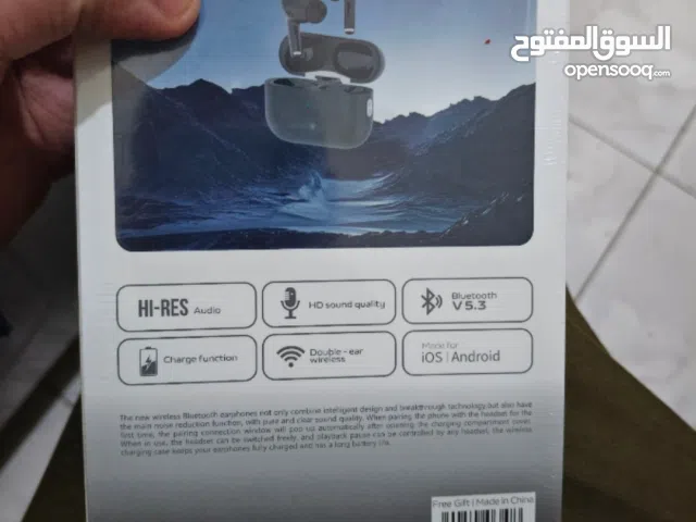 سماعة من موقع فيفو بها كل المميزات عازل للضوضاء وبصمة وغيرة سعرها 300 هابيعها ب 200