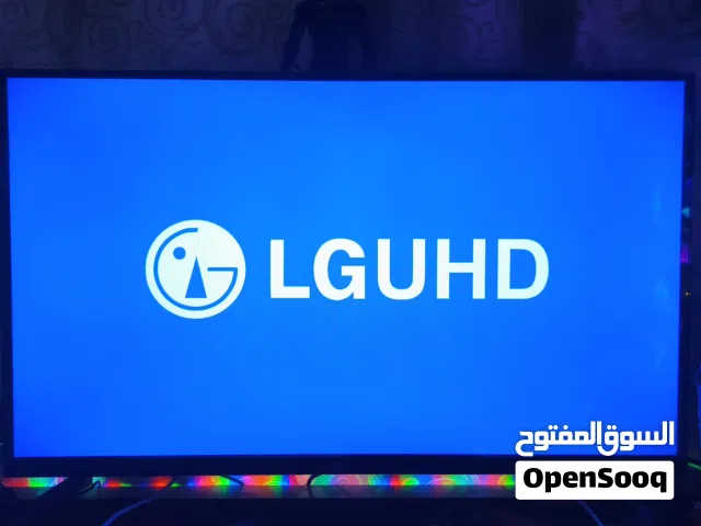 شاشة تلفاز حجم 32 سلم حواف ناعمة الوان زاهية