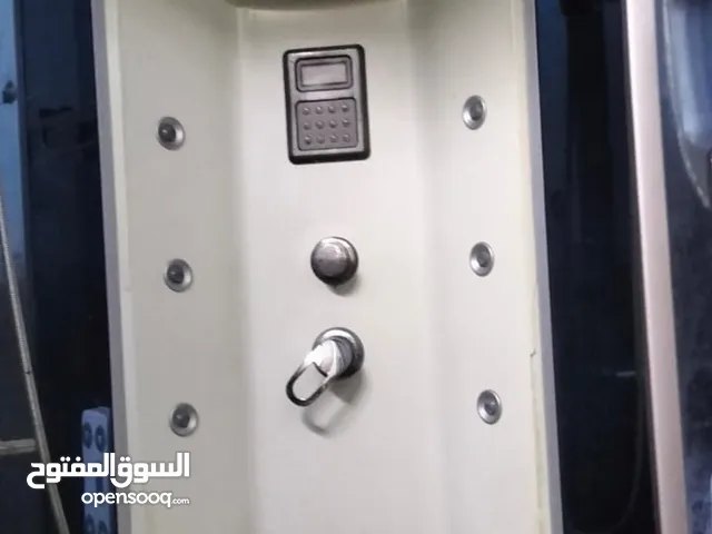 جاكوزي مقوس ربع دائرة حوضي للبيع