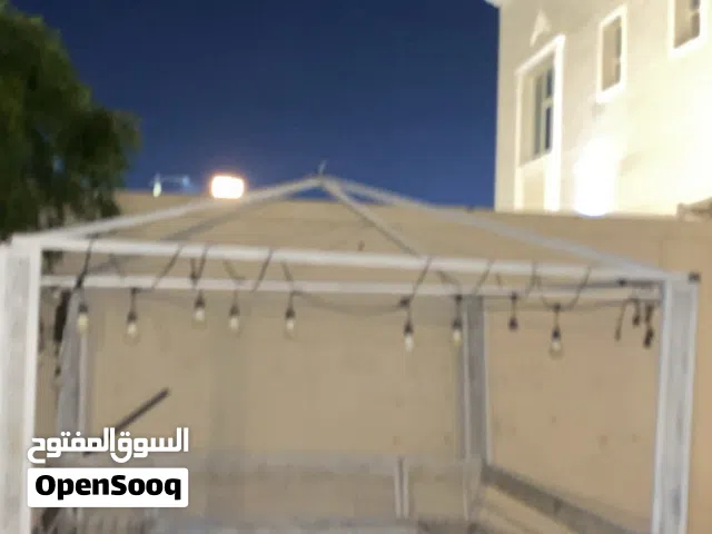 جلسة خارجية للبيع الوصف تحت