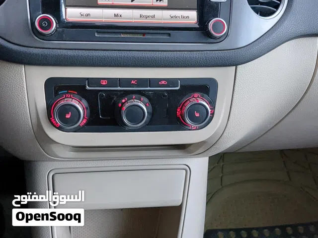 سيارة للبيع قولف تيقوان موديل 2010 \2011