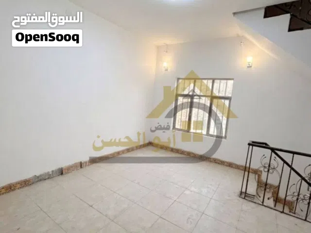 150 m2 4 Bedrooms Townhouse for Rent in Basra Jubaileh