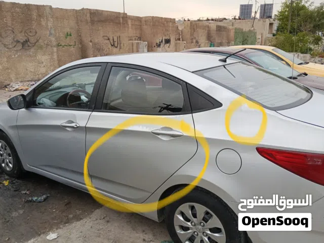 2016 هيونداي اكسنت Standard