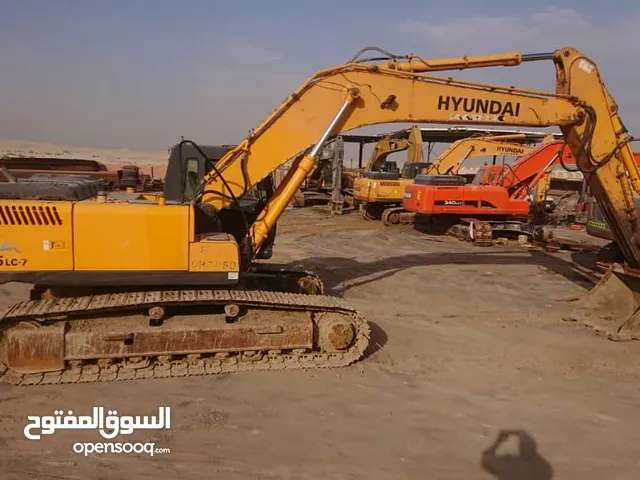 2011 Tracked Excavator Construction Equipments in Abu Dhabi