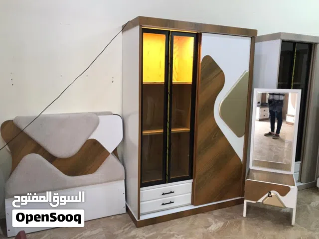 غرفة شبابي دريسينج