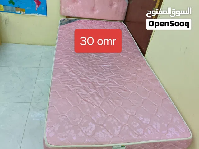 Raja bed with mattress (190x90x17 cm)