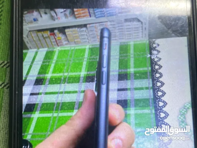 Apple iPhone 11 128 GB in Ghardaia