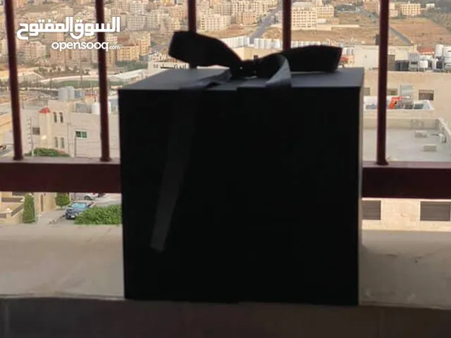 بوكس مميز هدايا يوضع فيه ماشءت بسعر ممتاز جميل جدا لاهداء الهدايا لمن هم عزيزون