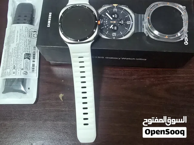 ساعة سامسونق الترا سامسونج مستعمل بحالة ممتازة مع الكرتونة والشاحن - أسود