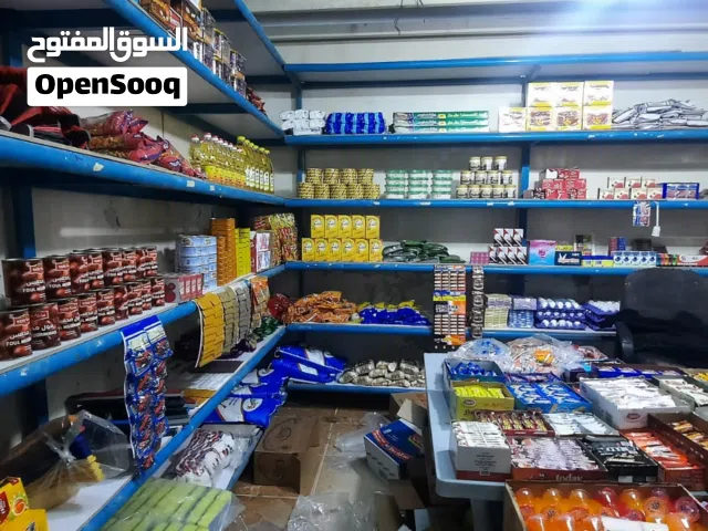 رفوف سوبر ماركت +باب المنيوم + بترينة بزر