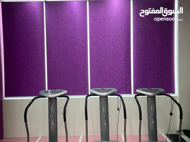 ستائر كامل في موجود