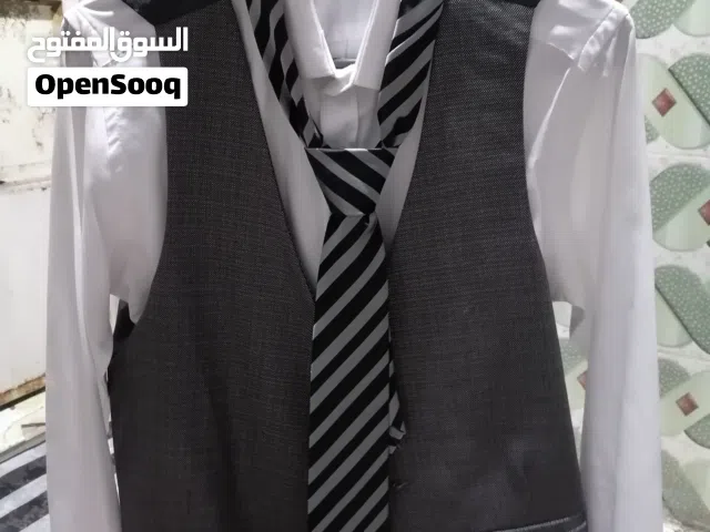 عندي قاط ملبوس مره وحدة فقط بس صغر عليه