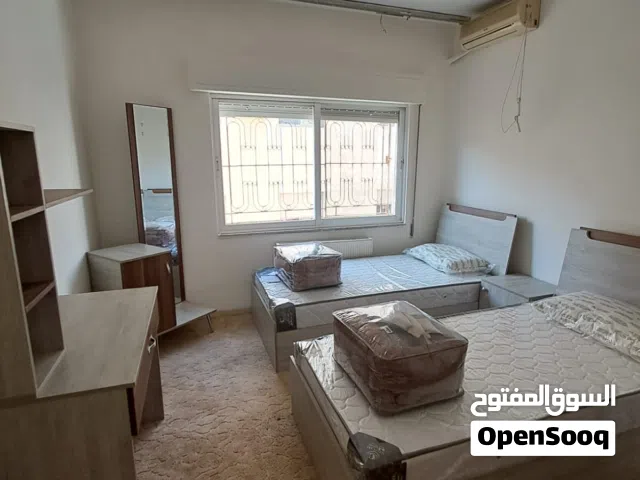 173 m2 3 Bedrooms Apartments for Rent in Amman Al Rabiah