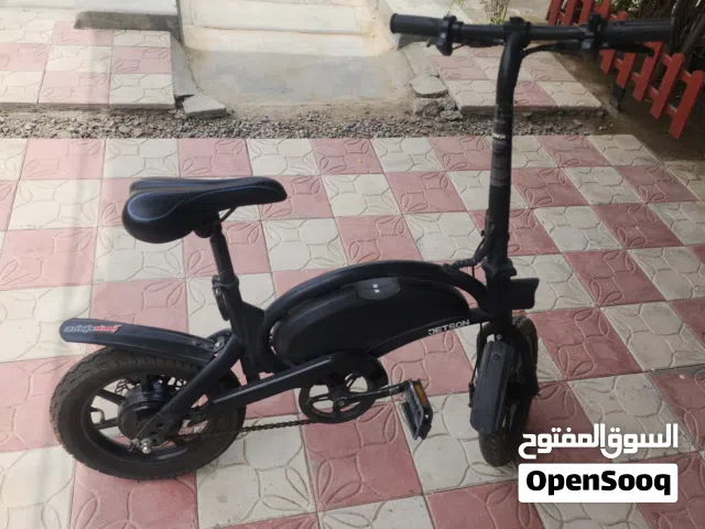 سيكل و دراجه كهربائيه