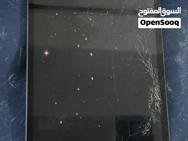 ايباد 7 للبيع   ممبدل بي ولا قطعه كلشي ابلادي بي  فقط شاشه مكسوره  هذا البي الوحيد لباقي كلشي مابي