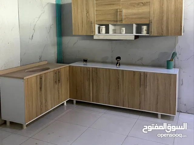 كاونترات خشب مترين ارضي وملحق مع سنك مترو20 مرمر