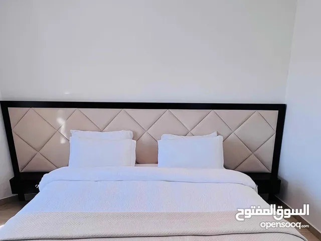 سرير حجم كنج King Size