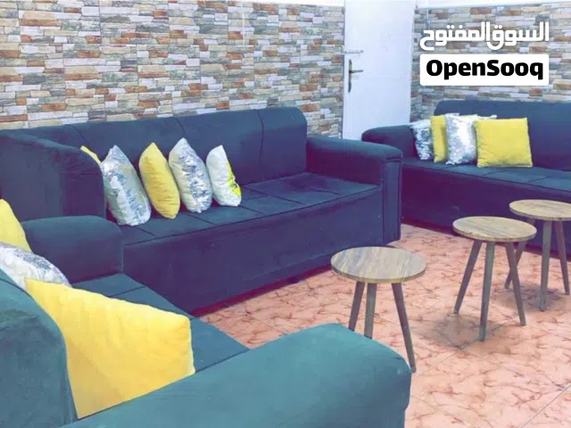 طقم للبيع