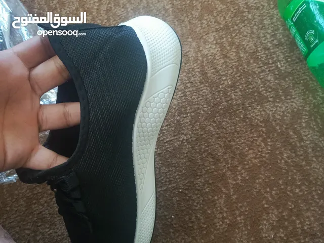 44 Casual Shoes in Amman