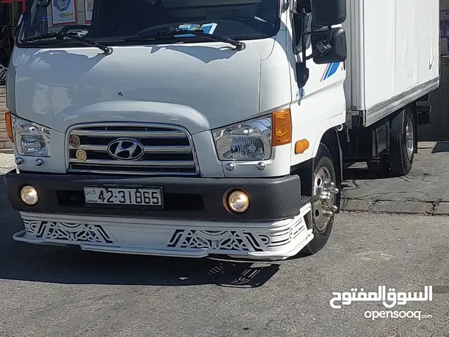 Refrigerator Hyundai 2015 in Amman