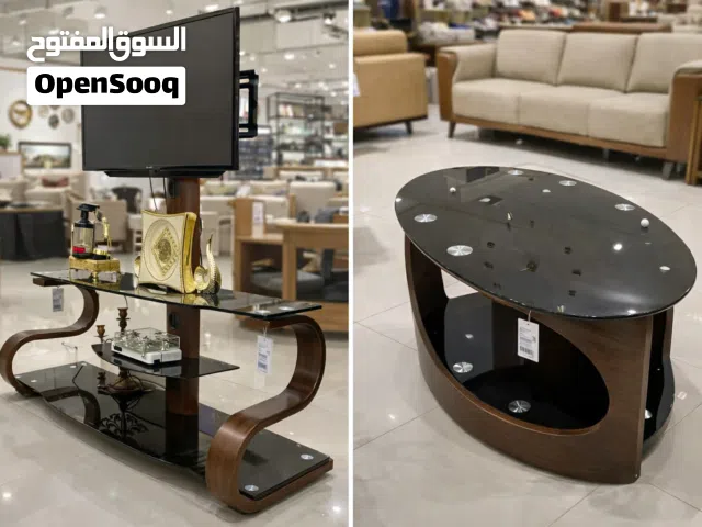 زوز طاولات  طاوله تلفزيون وطاولة ضيافة استعمال بسيط  السعر 1300الزوز  المكان طرابلس