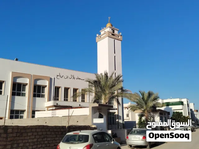 175 m2 4 Bedrooms Apartments for Sale in Tripoli Al-Serraj