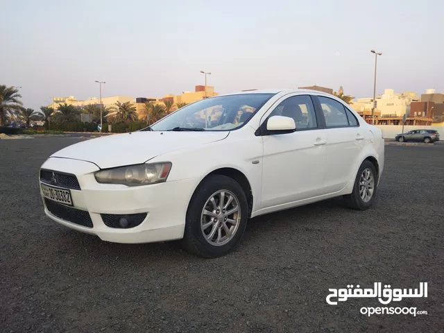 Masa Allah very good condition and very clean car   2000 CC