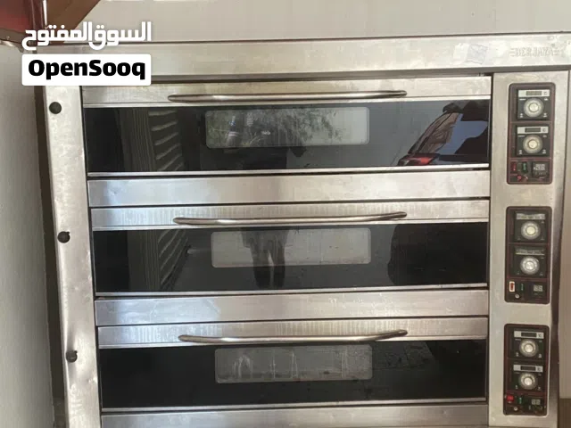 فرن إطالي BERJAYA مستخدم في حالة جيدة (كهرباء و غاز)