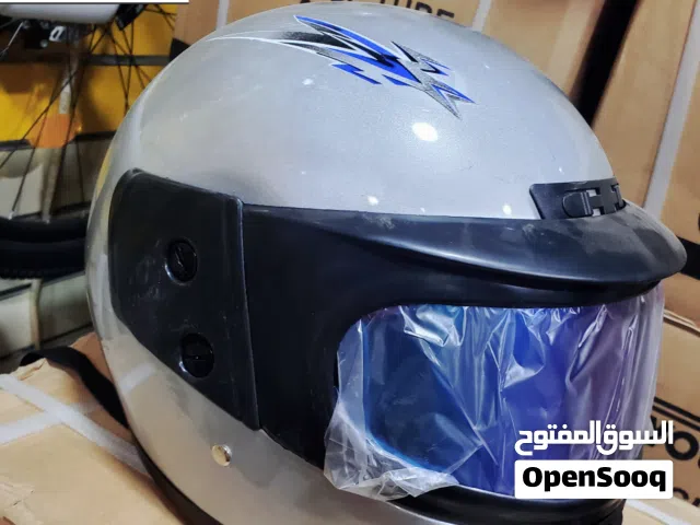 خوذة دراجات نارية