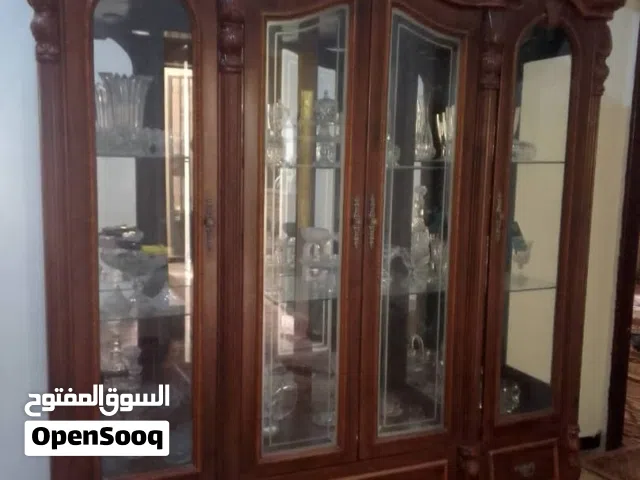 بوفى مستعمل ونضيف مكان ترهونة