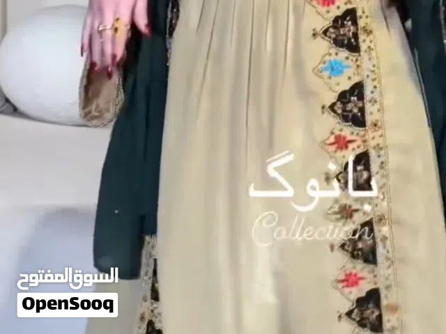 لبسة فخمة من بانوك مع شيله ، تنفع للعيد و مناسبات