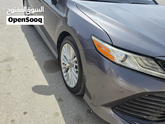 تويوتا كامري 2018 للبيع