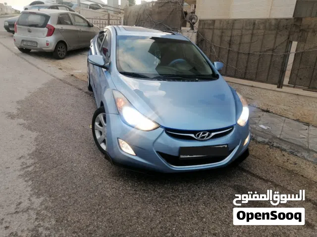 2012 هيونداي افانتي