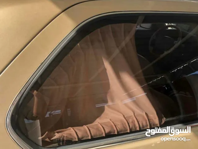 ستائر جانبية لكزس 400