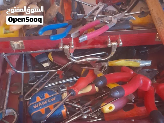 شواحن من 220الى 110 وعدد