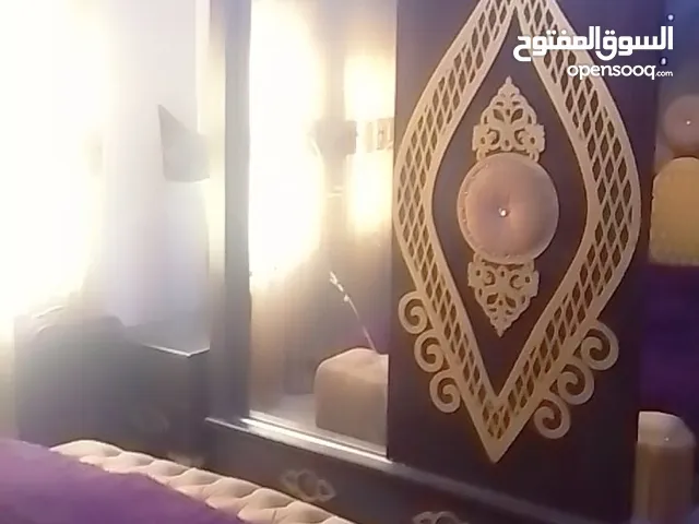 غرفة نوم مستعملة للبيع