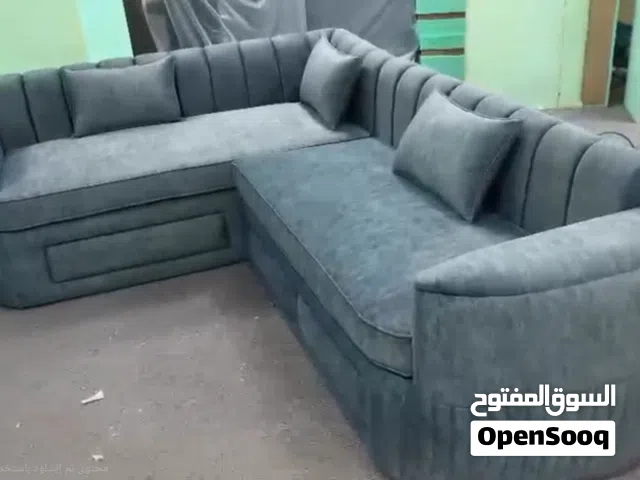 تجهيز مجلس جديد بمقاس 3 أمتار. تصميم عصري وأنيق يضفي لمسة جمالية على المكان. اختيار أقمشة عالية الجو