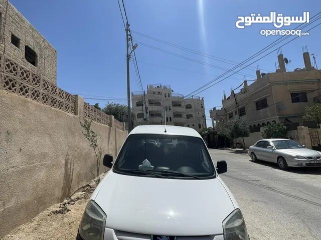 بيجو بارتنر ركاب 2005 بحالة الوكالة للبيع