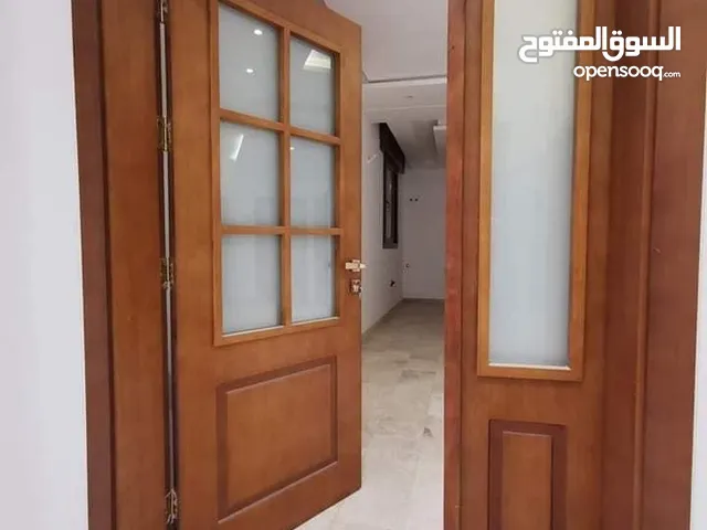 200 m2 4 Bedrooms Apartments for Sale in Tripoli Al-Hashan