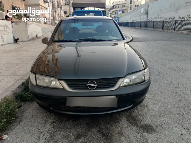 Used Opel Vectra in Amman