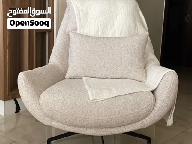 كرسي مفرد لون سكني غامق