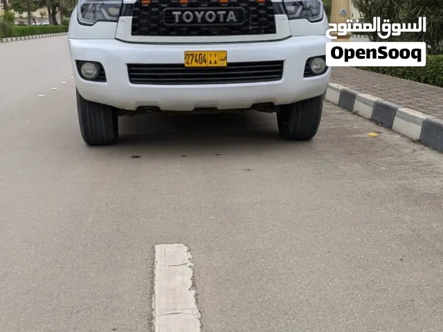 2012 تويوتا سيكويا Limited