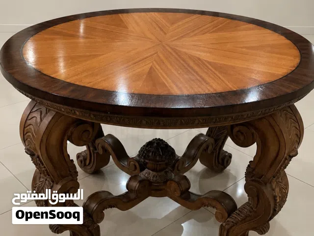 طاولة خشب ممتازه