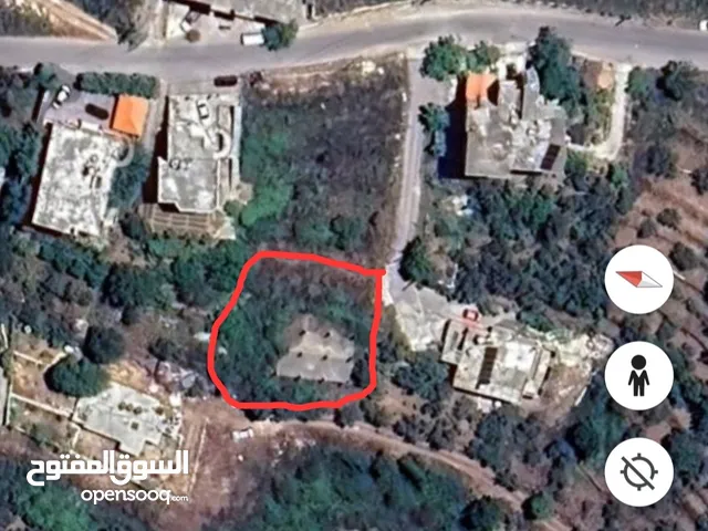 Land in Jahlieh