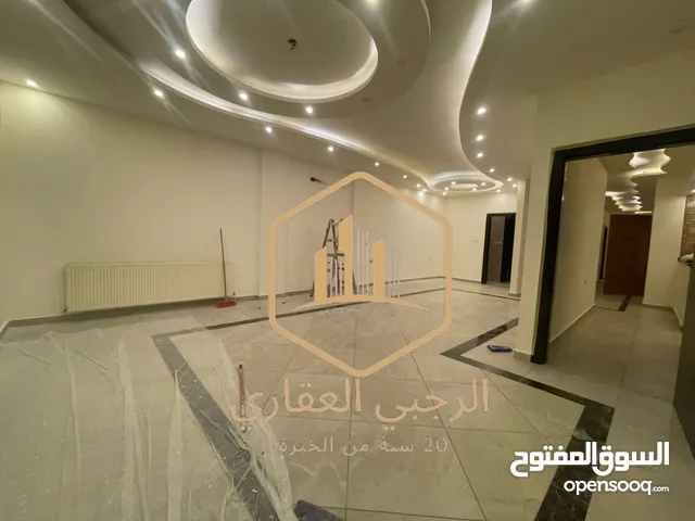200 m2 3 Bedrooms Apartments for Rent in Amman Dabouq