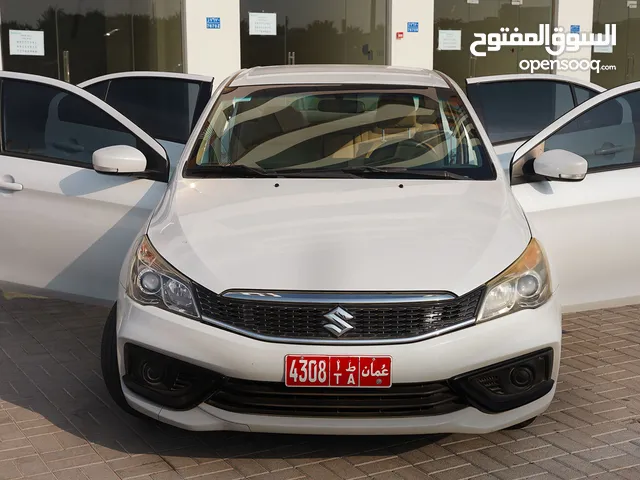 Sedan Suzuki in Muscat
