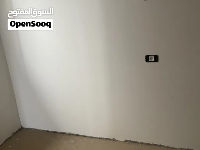 بناء يصلح مدرسه او عياده