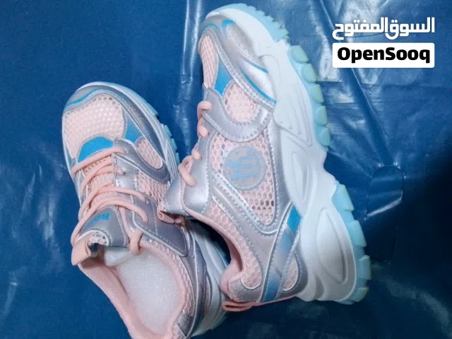 بوت ولادي جميع المقاسات